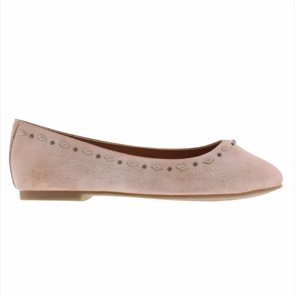 Frye Girl’s Carson Studded Flat Size 3